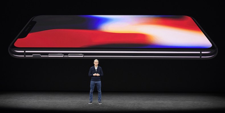 Apple_Announces_New_iPhoneX